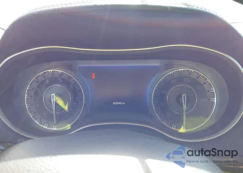 2016 Chrysler 300C from USA, damaged, VIN 2C3CCAEG8GH342886